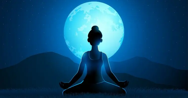 The Moon and Meditation: Tapping into Lunar Energy for Spiritual Growth