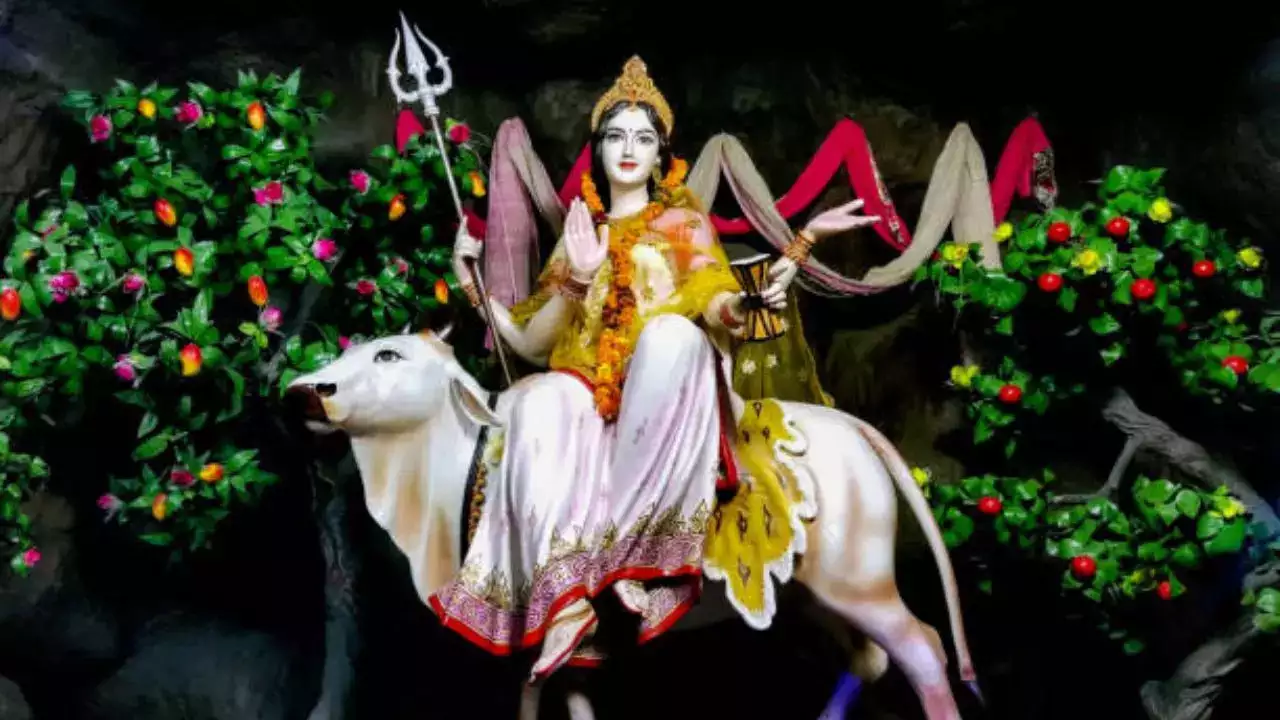 Navratri 8th day- Maa Mahagauri की पूजा 1